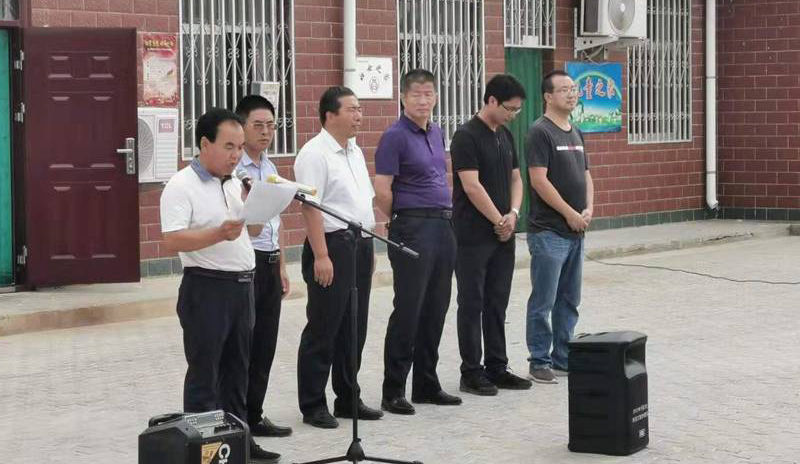 寧夏回族自治區(qū)吳忠市同心縣農(nóng)業(yè)局展會，愛麗潔農(nóng)村廁所改造產(chǎn)品備受歡迎！